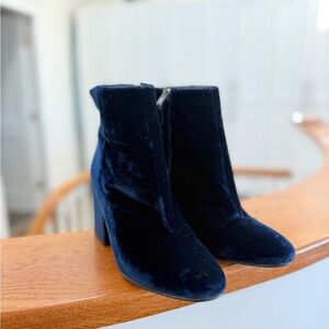 Sam Edelman Elegant Velvet Ankle Boots - Navy